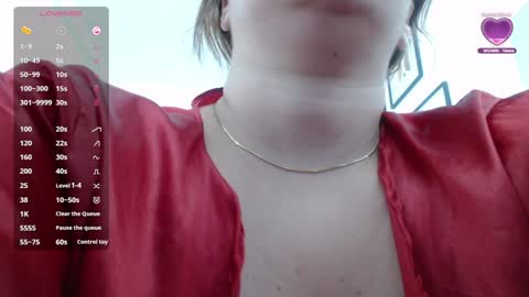 Daphne  online show from February 1, 2025, 2:05 am