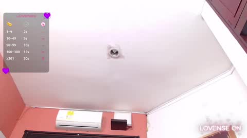 Daphne  online show from March 8, 2025, 5:38 am