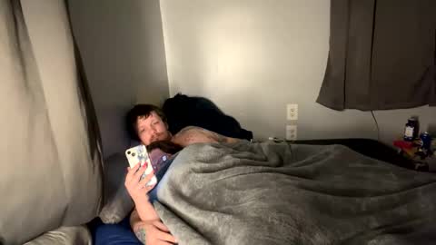 Snapshot of mommyndaddyplaytime chatting on February 12, 2026, 10:32 am mommyndaddyplaytime online show from February 12, 2026, 10:32 am