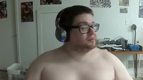 Snapshot of momo_jakes chatting on September 24, 2025, 4:27 am Jacob S. online show from September 24, 2025, 4:27 am