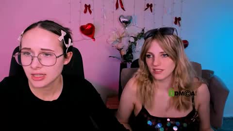 Mona  online show from April 13, 2026, 7:08 pm