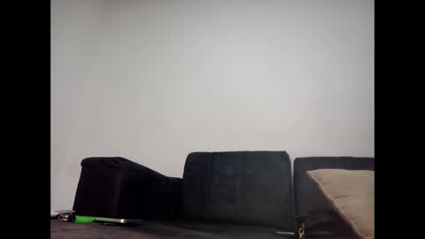 monaa_paloma online show from May 22, 2026, 3:57 am