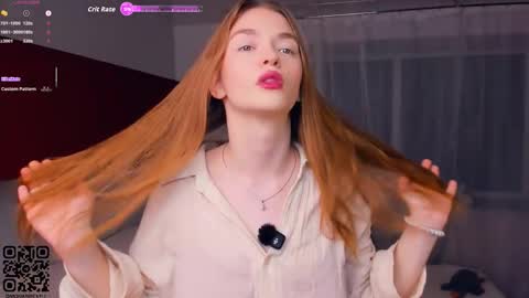 Snapshot of monabrickell chatting on October 22, 2025, 7:24 pm Mona online show from October 22, 2025, 7:24 pm