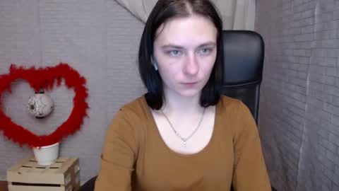 monakali online show from March 7, 2025, 10:45 am