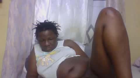 monalisaah online show from December 17, 2025, 11:44 pm