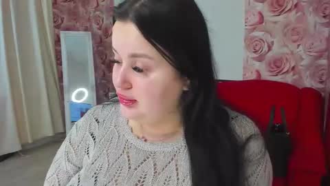 Monica online show from February 3, 2025, 6:02 am