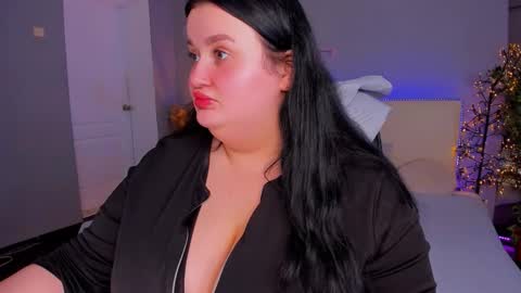 Monica online show from February 13, 2026, 7:37 am