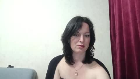 Arina online show from June 3, 2026, 8:03 pm