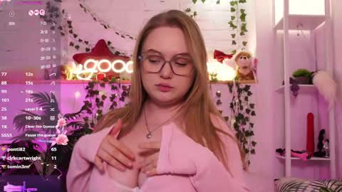 monicaasis online show from April 15, 2026, 7:58 pm