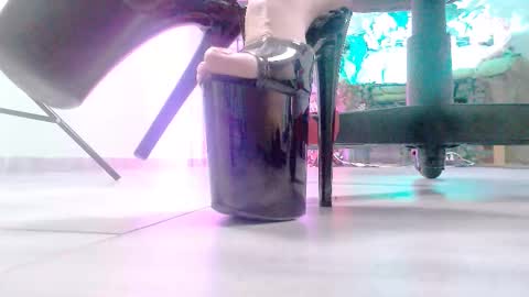 Monika online show from December 19, 2025, 10:55 am