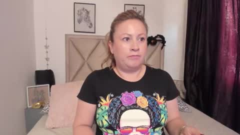 Mony online show from November 8, 2025, 11:54 am