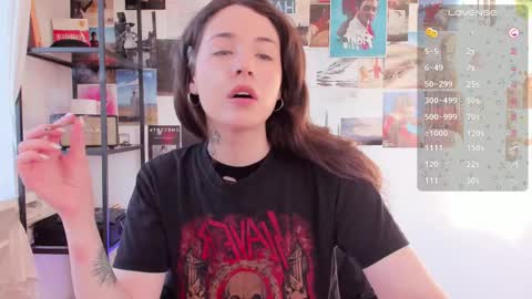 Snapshot of monicarocket chatting on December 11, 2024, 10:03 am Monica online show from December 11, 2024, 10:03 am