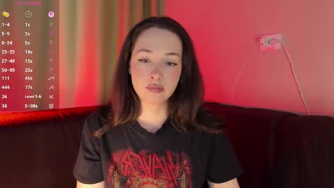 Snapshot of monicarocket chatting on October 22, 2025, 10:37 am Monica online show from October 22, 2025, 10:37 am