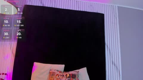 Snapshot of monik_fox_cr chatting on September 23, 2025, 8:45 pm MONIK FOX online show from September 23, 2025, 8:45 pm