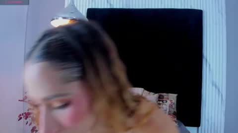 Snapshot of monik_fox_cr chatting on October 11, 2025, 11:58 pm MONIK FOX online show from October 11, 2025, 11:58 pm