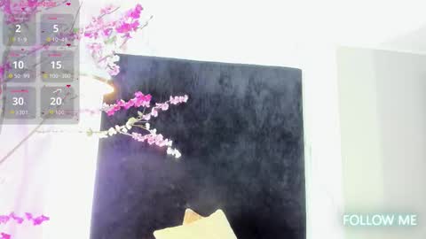 Snapshot of monik_fox_cr chatting on October 24, 2025, 7:43 pm MONIK FOX online show from October 24, 2025, 7:43 pm