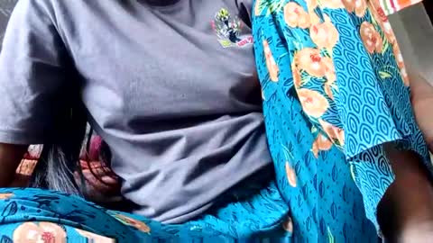 monika_reddy62 online show from October 11, 2025, 2:33 am