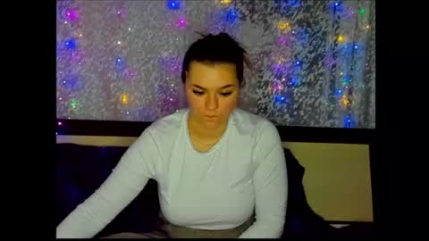 Snapshot of monika_youu chatting on May 30, 2026, 8:50 pm Monika online show from May 30, 2026, 8:50 pm