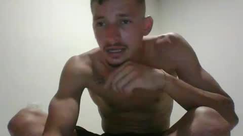 Snapshot of monito_hot17 chatting on December 21, 2025, 6:59 pm monito_hot17 online show from December 21, 2025, 6:59 pm