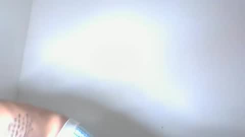 Snapshot of monito_hot17 chatting on February 12, 2026, 5:19 pm monito_hot17 online show from February 12, 2026, 5:19 pm