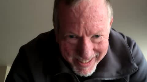 Snapshot of monkeedance chatting on February 3, 2025, 8:03 pm Monkee Dance online show from February 3, 2025, 8:03 pm