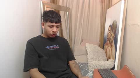 monsoon_the_best online show from December 15, 2025, 2:16 am