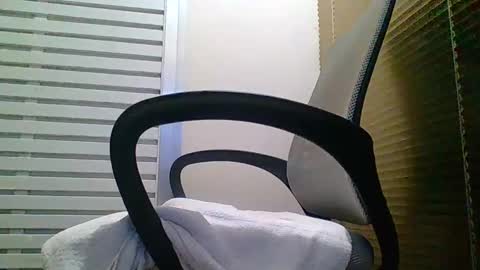 Snapshot of monster_affair chatting on March 10, 2025, 1:45 am monster_affair online show from March 10, 2025, 1:45 am