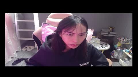 Snapshot of monstercockselfsuck chatting on February 26, 2026, 9:19 am ELYSE A SIMPLE GIRL online show from February 26, 2026, 9:19 am