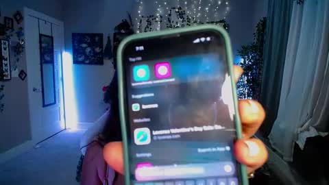 Snapshot of monstrumologist chatting on February 18, 2025, 1:10 am Lydia Mooney online show from February 18, 2025, 1:10 am