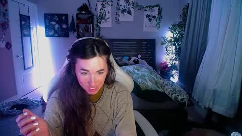 Snapshot of monstrumologist chatting on February 22, 2025, 1:11 am Lydia Mooney online show from February 22, 2025, 1:11 am