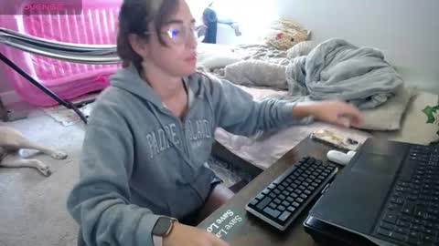 Lydia Mooney online show from July 6, 2026, 8:22 pm
