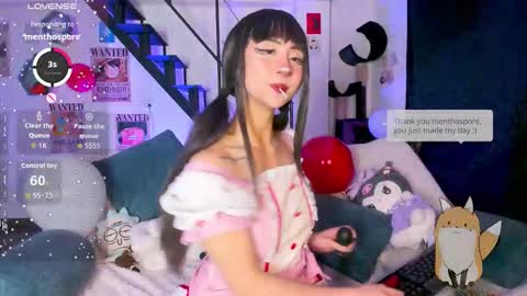 Snapshot of monxslove chatting on February 14, 2026, 5:26 am Monxse online show from February 14, 2026, 5:26 am