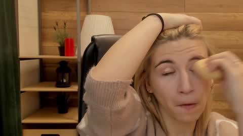 Katrin online show from January 8, 2025, 2:25 am