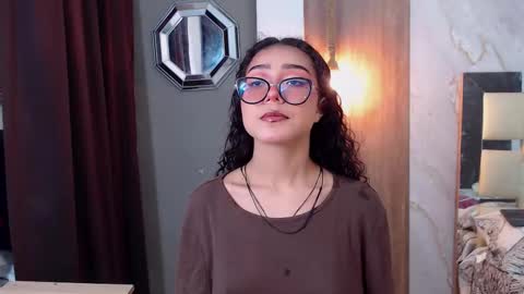 moon_and_fire_ online show from February 9, 2026, 4:38 am