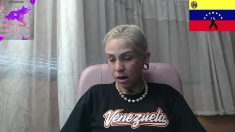 Snapshot of moon_cat85 chatting on June 26, 2026, 9:41 pm Luna online show from June 26, 2026, 9:41 pm