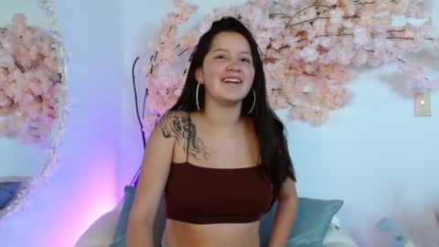 Luna online show from March 5, 2025, 12:33 pm