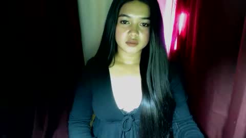 Snapshot of moon_of_desirexx chatting on October 29, 2025, 9:49 pm Joy online show from October 29, 2025, 9:49 pm