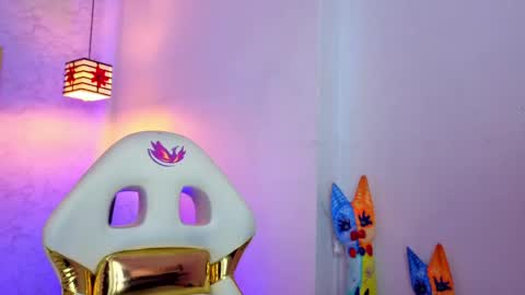 Snapshot of moon_winy chatting on May 8, 2026, 11:15 am Winy online show from May 8, 2026, 11:15 am