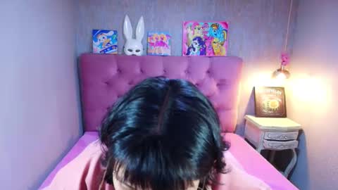 Snapshot of mooncharlotte chatting on May 24, 2026, 7:08 pm Charlotte online show from May 24, 2026, 7:08 pm