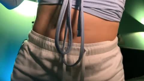 Snapshot of moonfaced_ chatting on March 31, 2026, 6:30 pm Ann online show from March 31, 2026, 6:30 pm