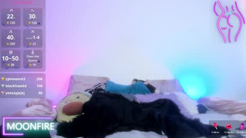 Snapshot of moonfiredance chatting on December 12, 2024, 1:49 pm Nicky online show from December 12, 2024, 1:49 pm