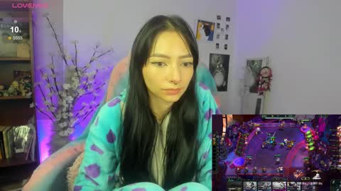 MOON  online show from December 20, 2025, 5:03 am