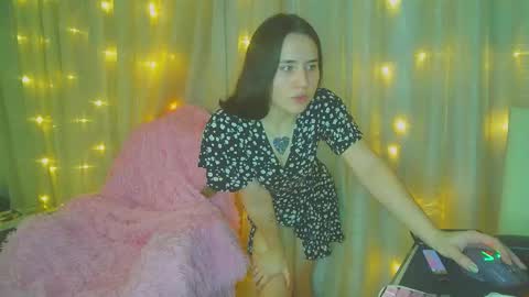 Snapshot of moonlight_sonataa chatting on January 15, 2026, 11:26 am moonlight_sonataa online show from January 15, 2026, 11:26 am