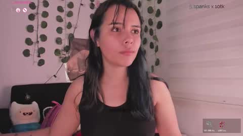 moonliight__ online show from February 1, 2026, 12:09 am