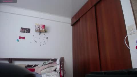 Snapshot of moonlunita chatting on November 13, 2025, 2:38 pm moonlunita online show from November 13, 2025, 2:38 pm