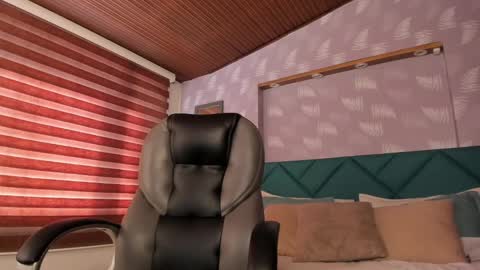 Michelle online show from February 1, 2025, 1:09 pm