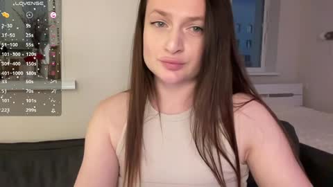 Mooonika80 online show from June 6, 2026, 6:12 pm