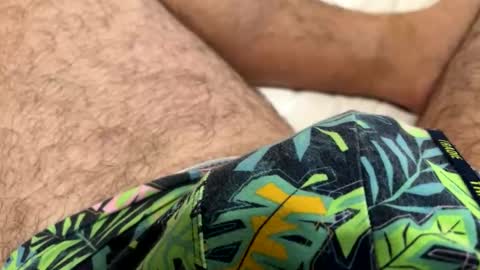 Me online show from October 2, 2025, 11:17 am