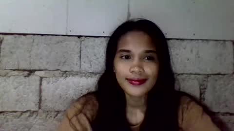 morenagirlpinay18 online show from February 17, 2026, 11:44 pm