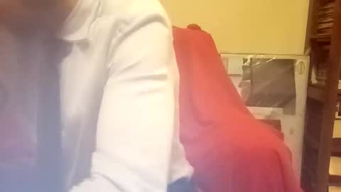 morenikoo26 online show from April 18, 2026, 4:49 am